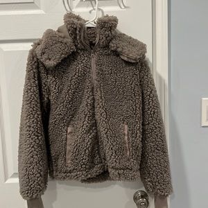 Abercrombie &fitch hooded fuzzy coat